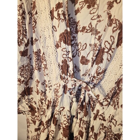 Torrid Beautiful Wrap Cardigan Kimono Top Blouse Shirt Size 2 2X Short Sleeve - Picture 2 of 3